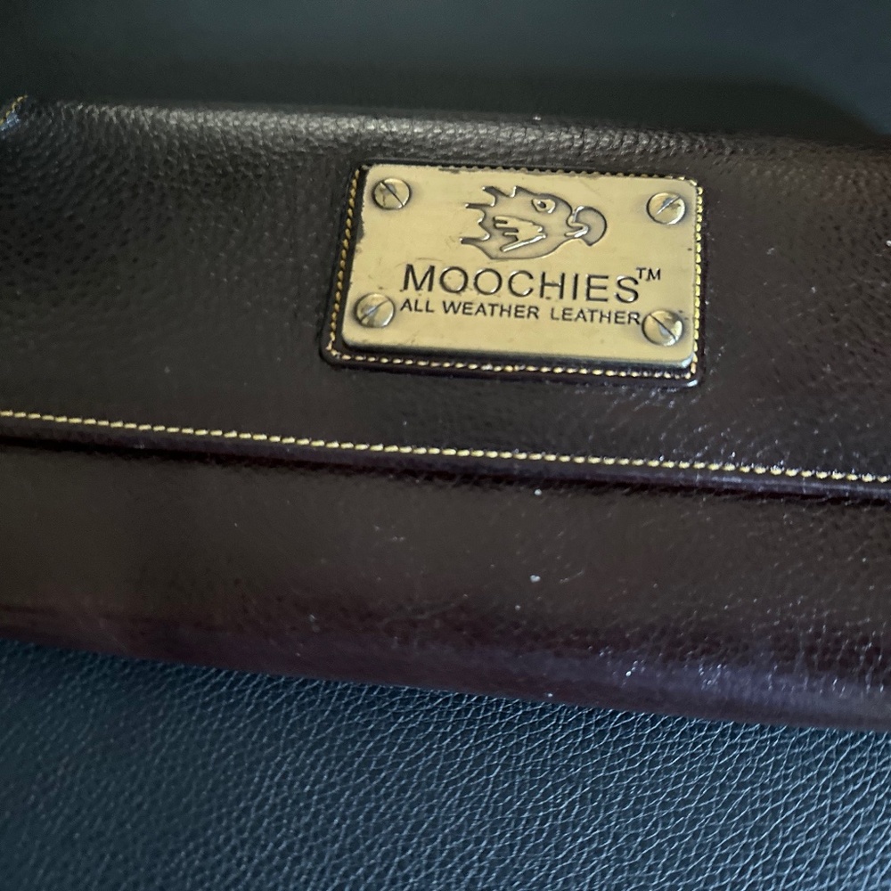 Moochies all Weather Leather Women's Wallet